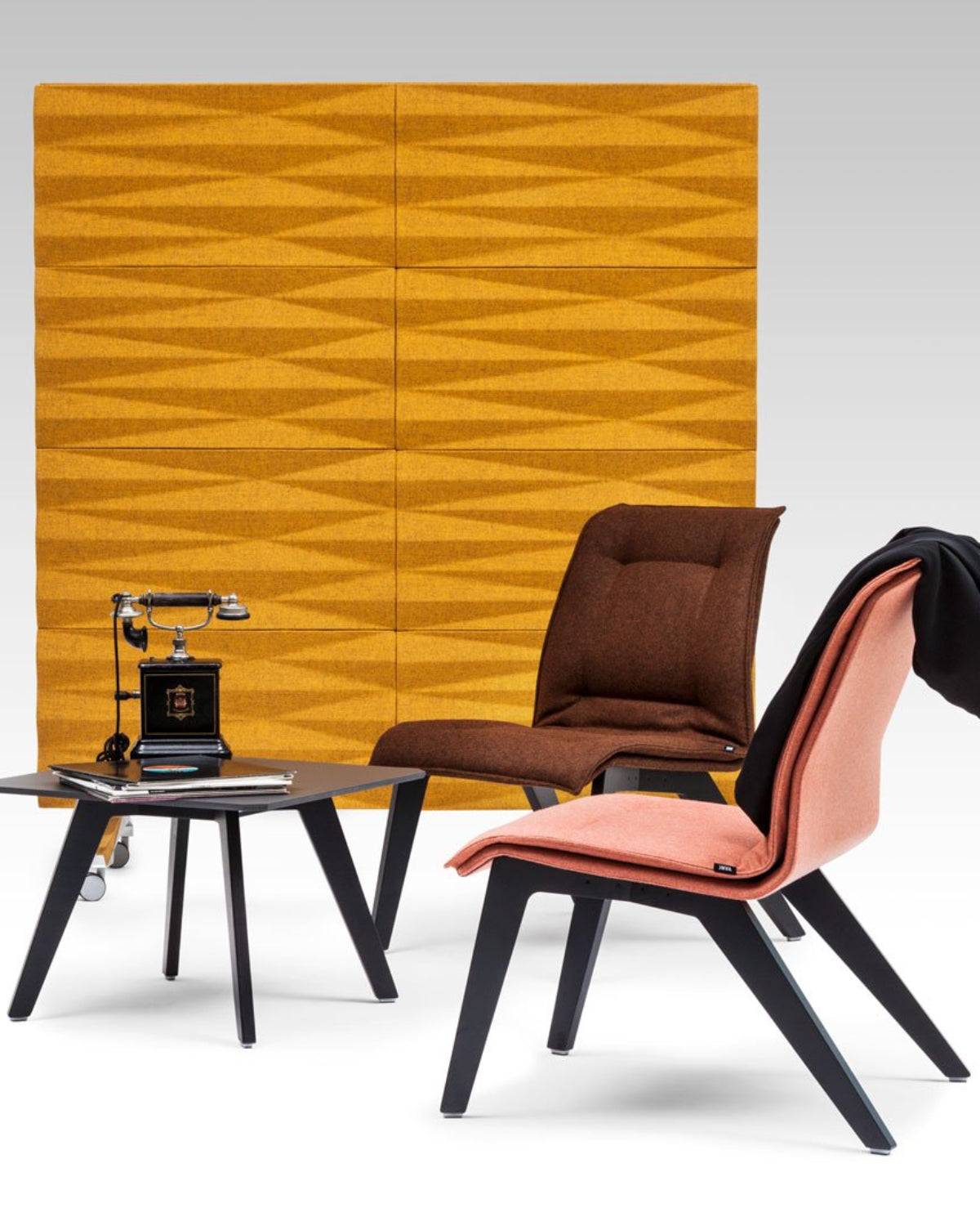 KRAK lounge chairs