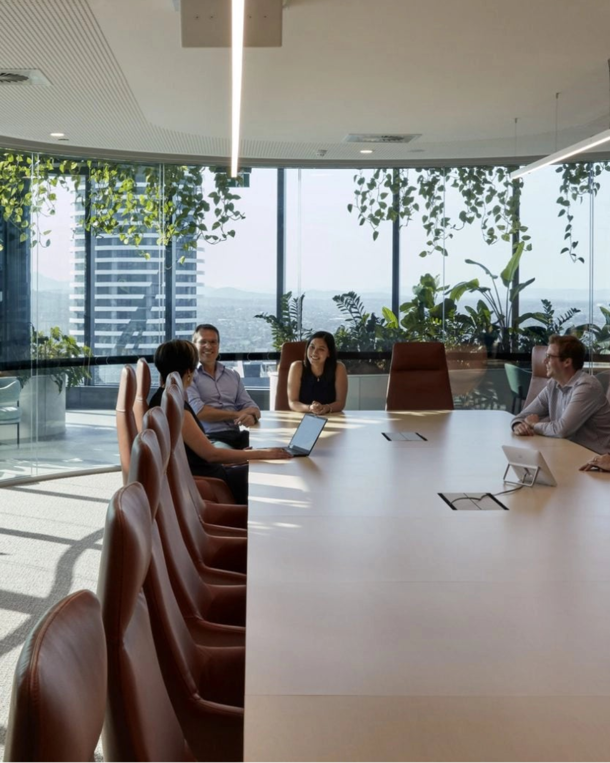 Ving Medium Back Chair