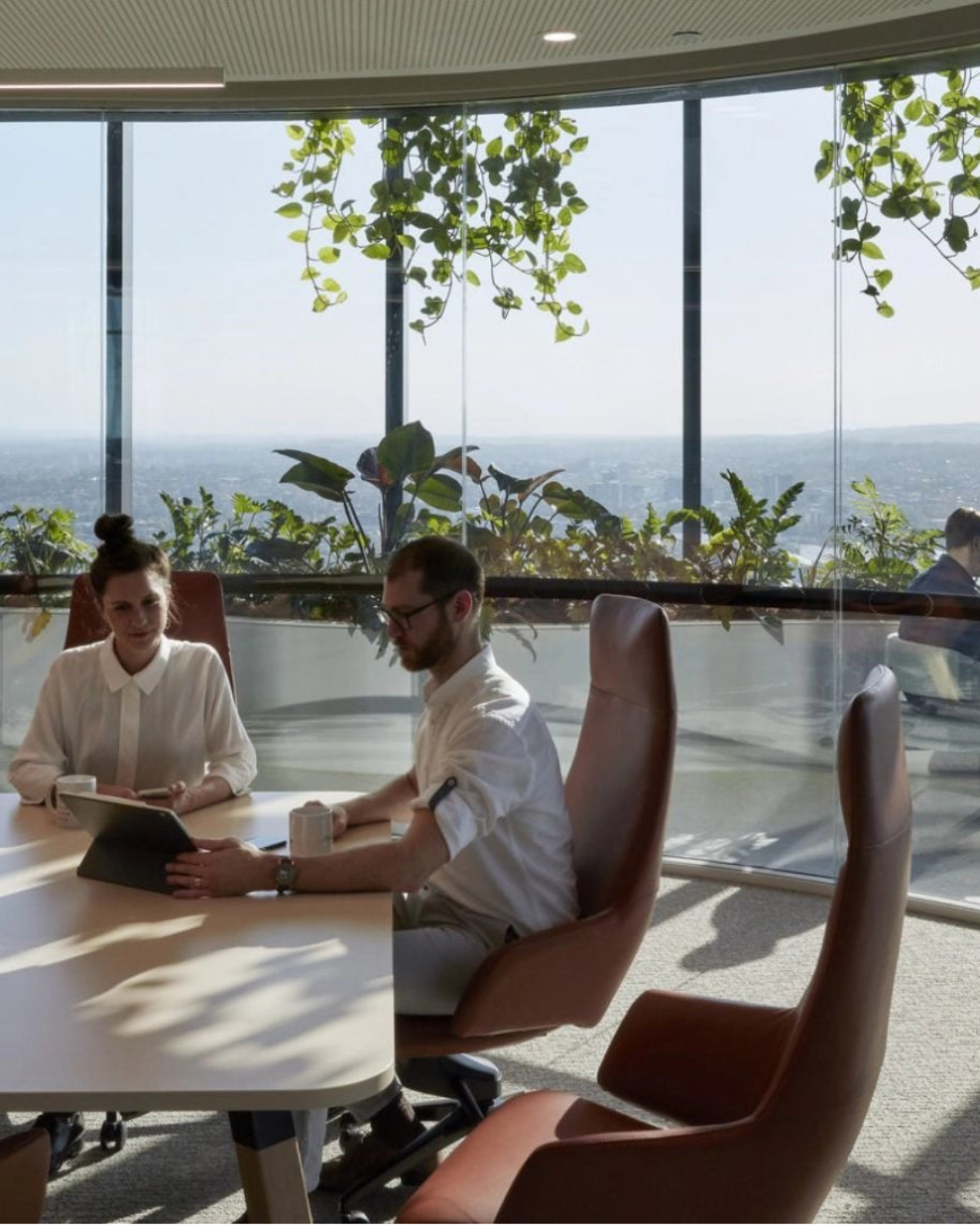 Ving Medium Back Chair