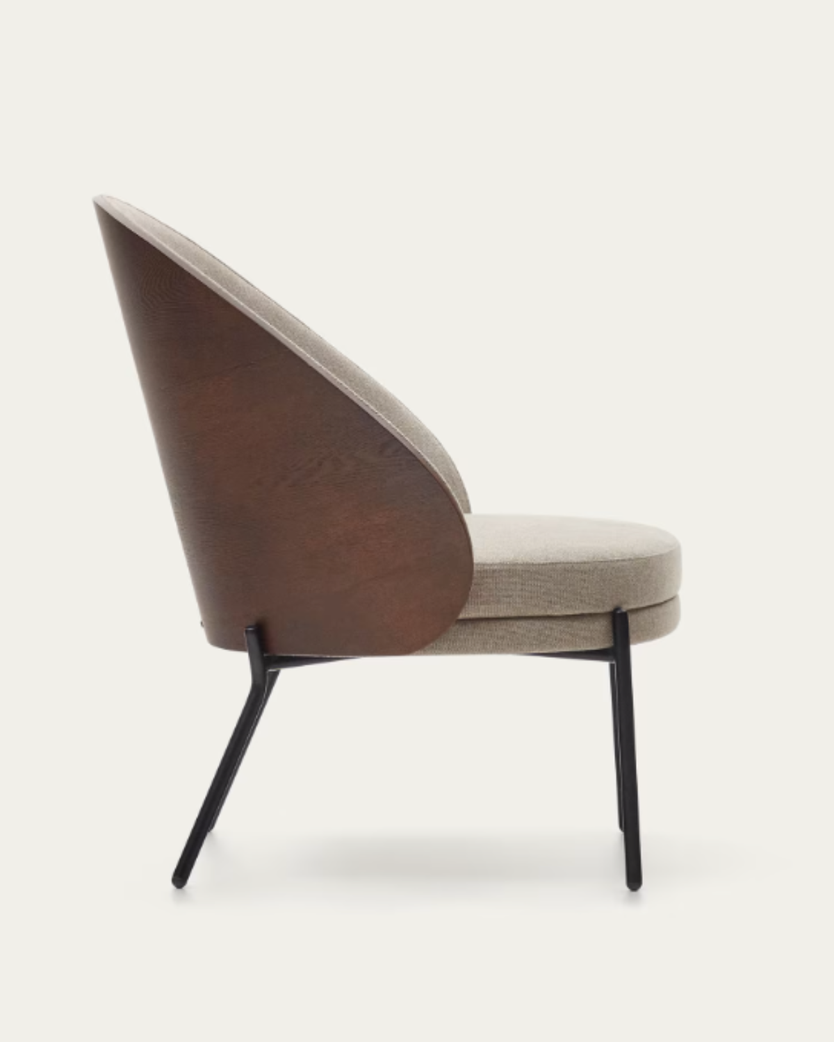 Eamy Armchair