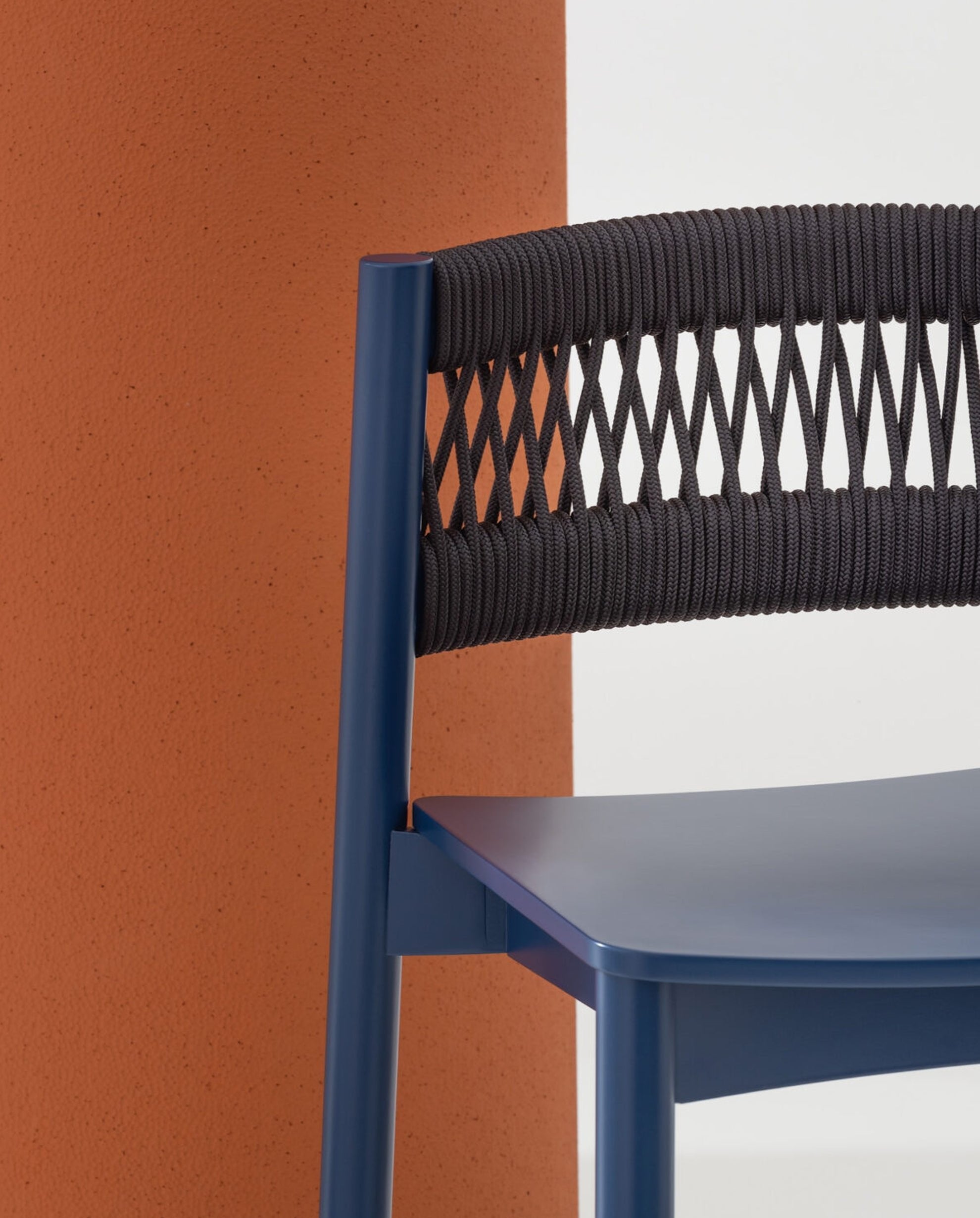 Load Stool