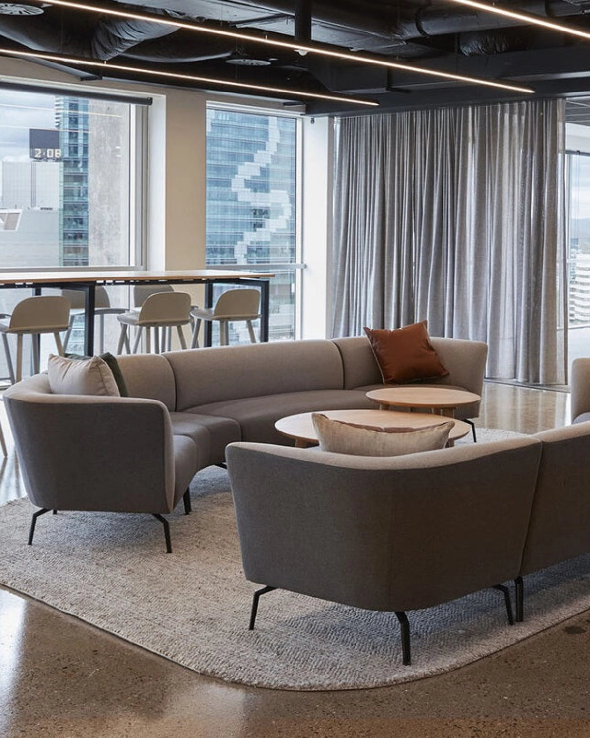 Mataas Modular Lounge