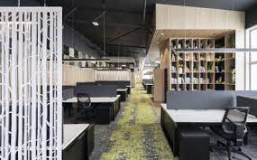 Cascade™ Hanging Screens