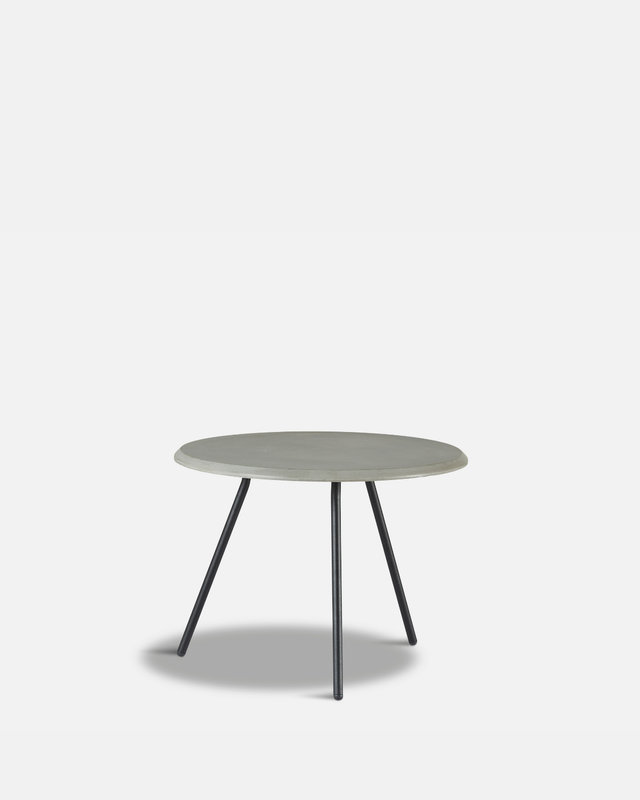 Soround Coffee Table | Concrete (Ø60xH44,50)
