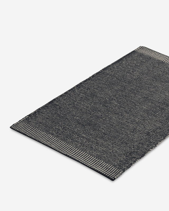 Rombo Rug (90 X 140) | Grey