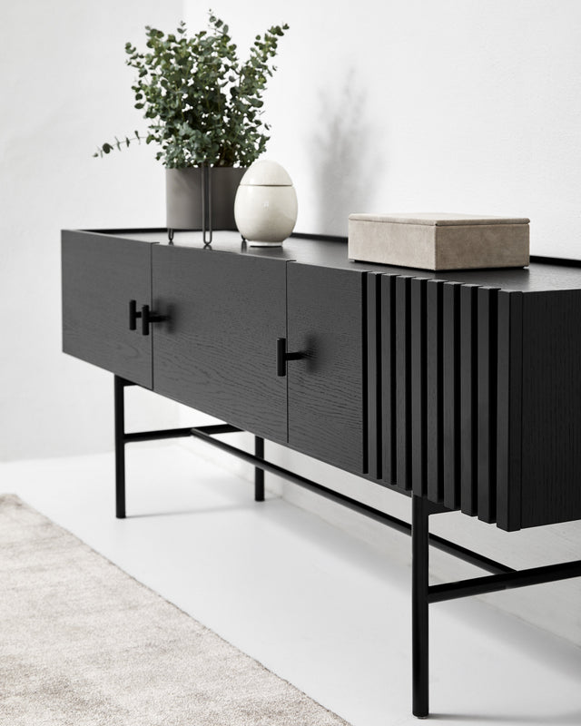 Array Low Sideboard (150 cm) | Black