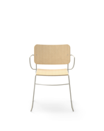 Button Down Chair with Arms