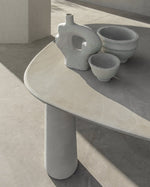 Bold Round Dining Table | Ø148