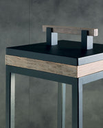 Zoomed in Carre Lamp