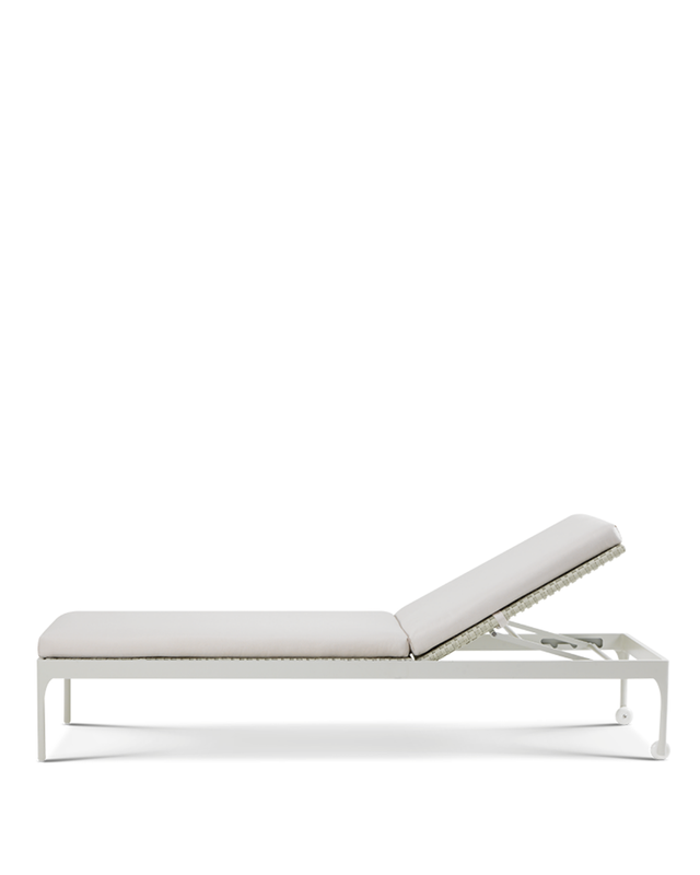 Infinity Sunbed