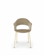 Remii E. Chair