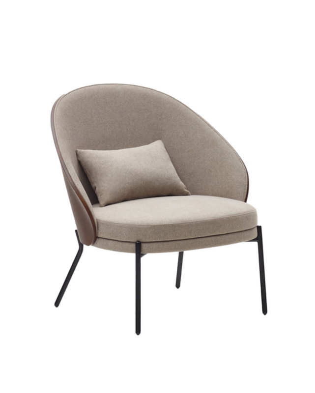 Eamy Armchair