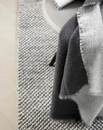 Double throw | Light grey/Dark grey