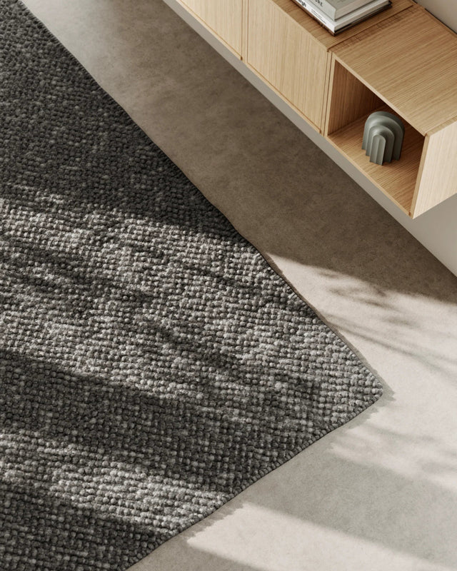 Tact Rug (200 X 300) | Anthracite Grey