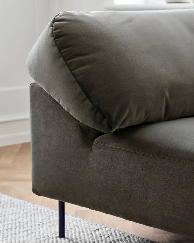 Collar 2-Seater | Taupe