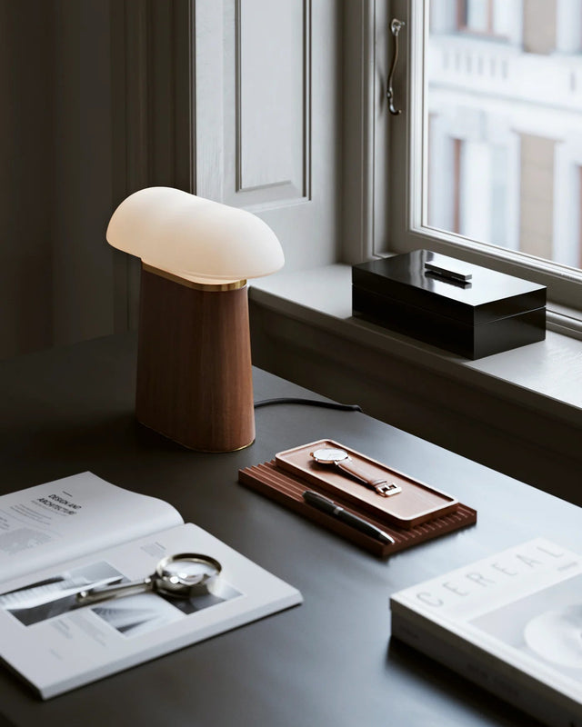 Nova Table Lamp | Walnut