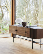 Array Low Sideboard (150 cm) | Walnut
