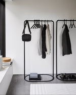 Illusion Hanger | Black