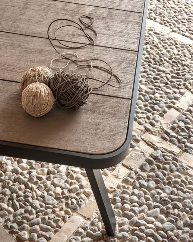 Swing Rectangular Table